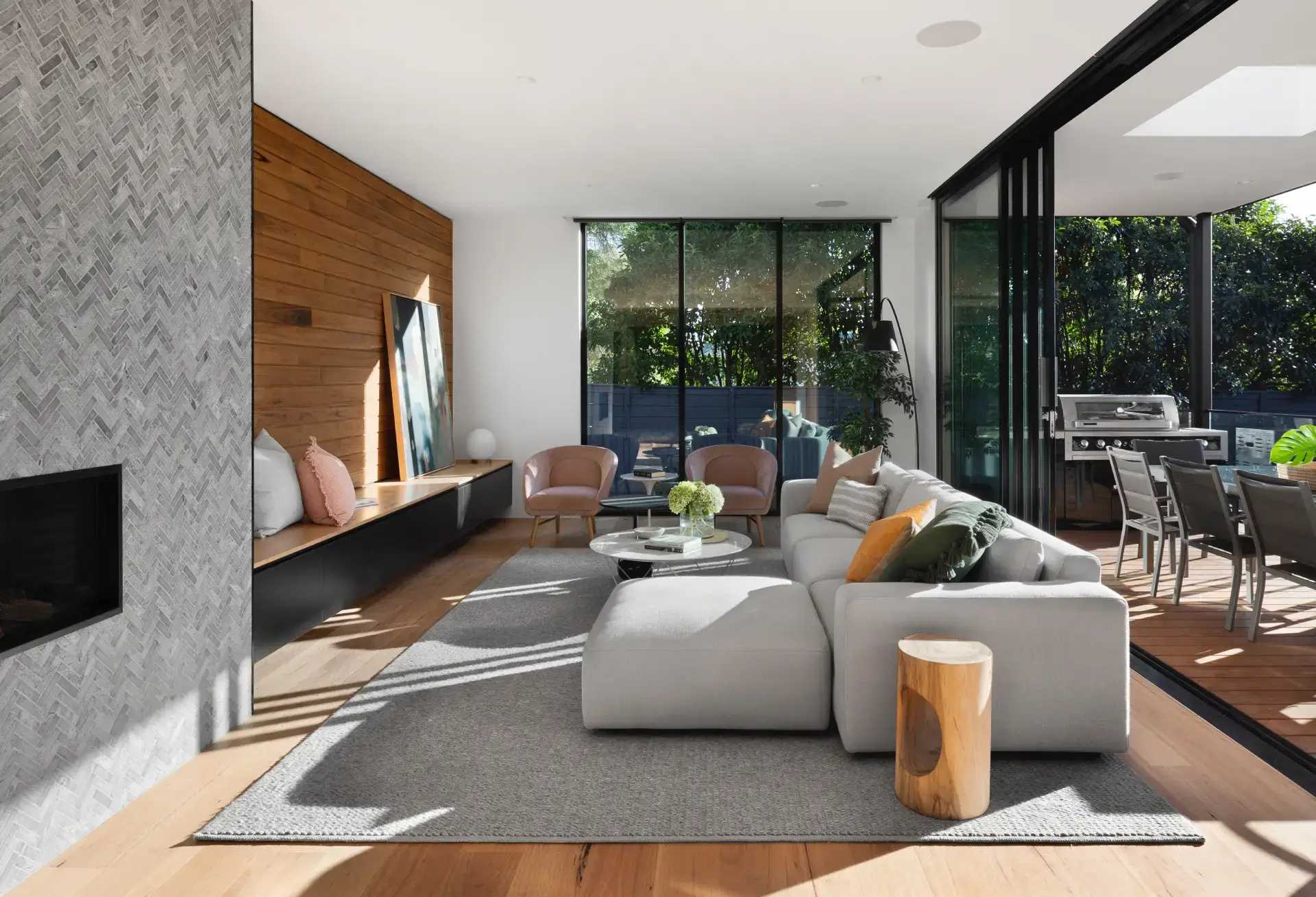 Spacious Living-room